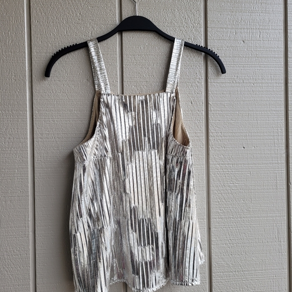 Maeve metalic gold pleated sleeveless top - Picture 7 of 13